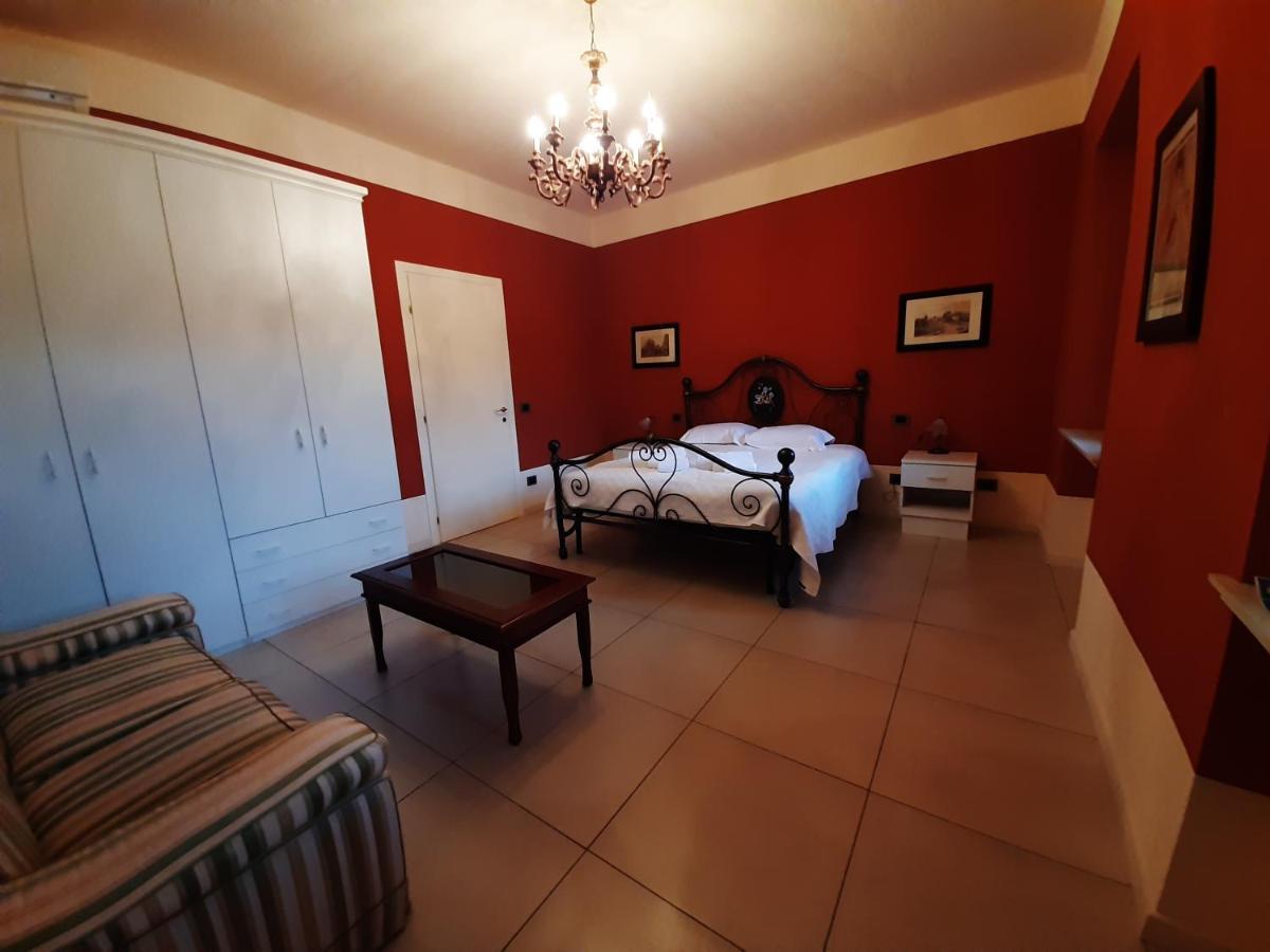 Lucca Cycling Holidays Il Tiglio Rooms SantʼAndrea di Compito Exterior foto